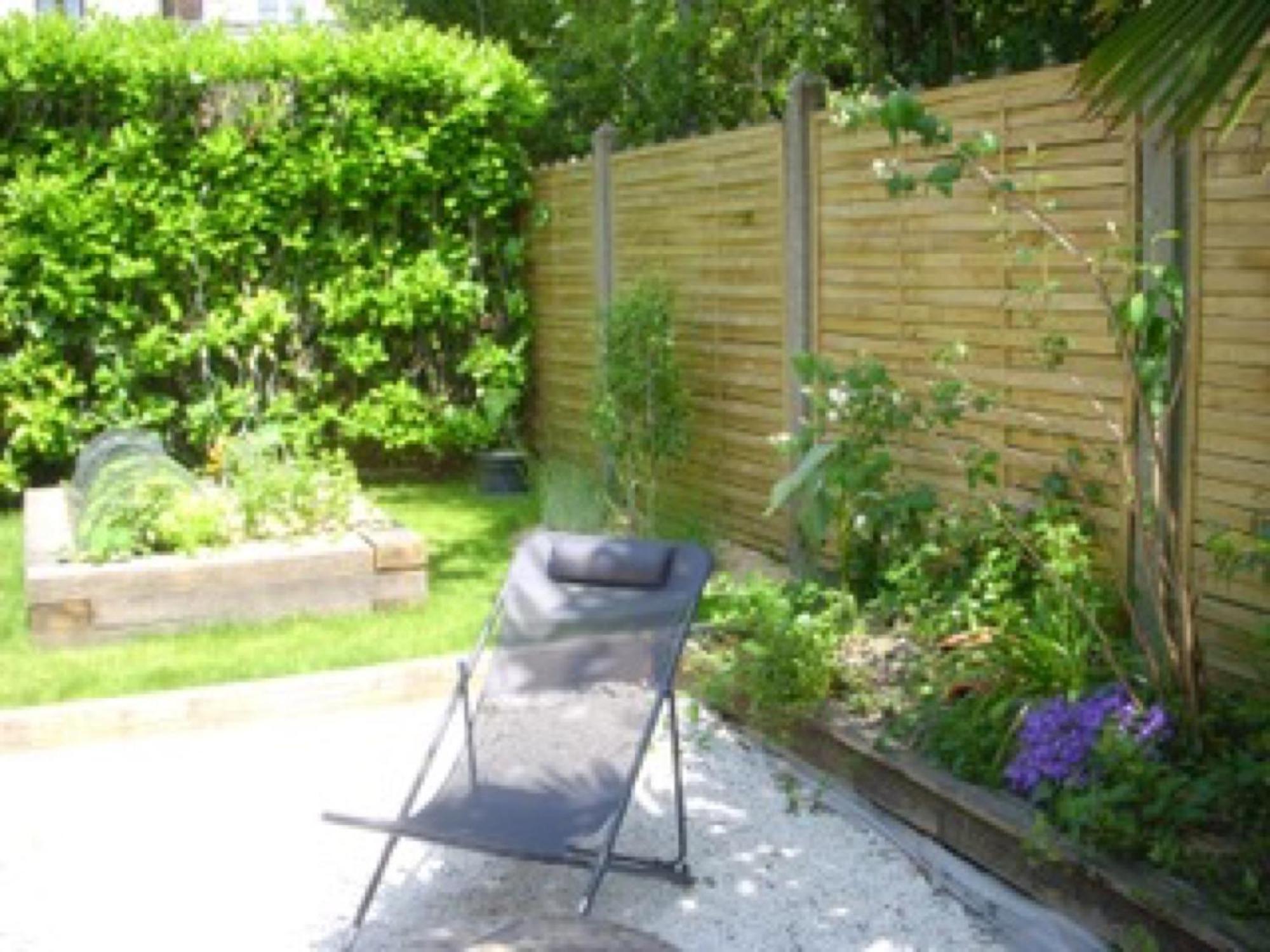 Appartement Studio Du Jardin D' Eden *