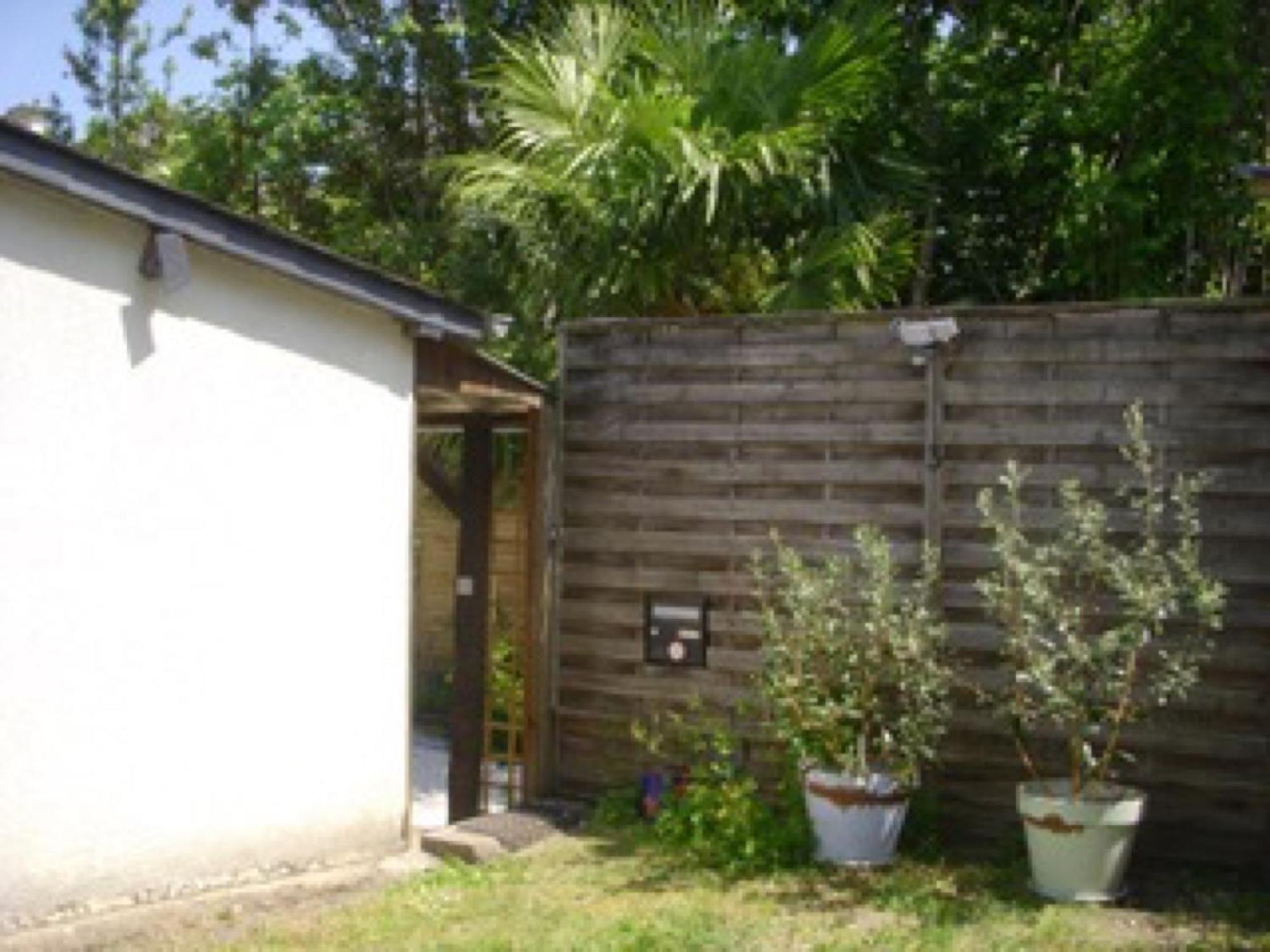 Appartement Studio Du Jardin D' Eden *