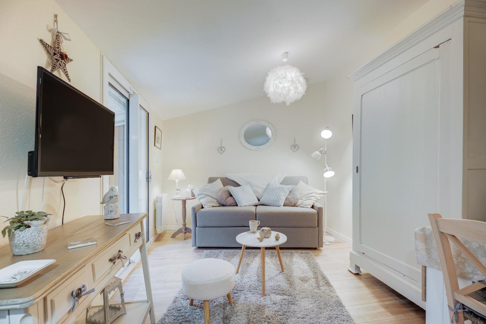 Appartement Studio Du Jardin D' Eden *